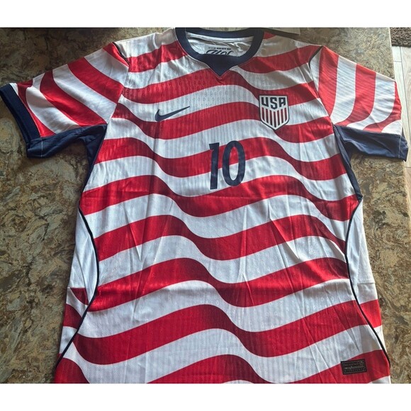 Nike Other - Christian Pulisic #10 USA 2026 World Cup Jersey- Men's L